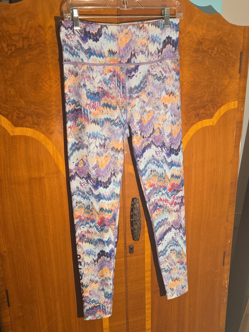Brand New PELETON Leggings LARGE Colorful